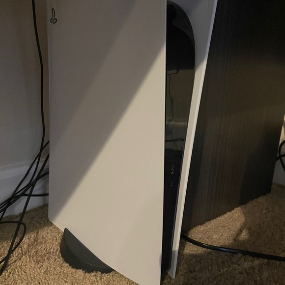 Ps5 - Picture 2 of 4